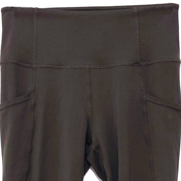 Quince Ultra-Soft High-Rise Pocket Legging in Olive - Picture 4 of 7